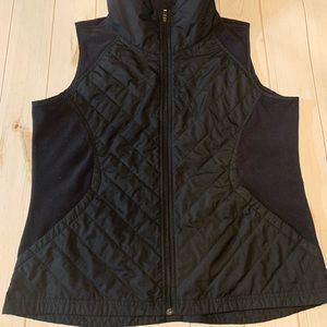 Columbia vest